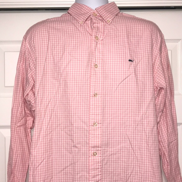 Vineyard Vines Other - Vineyard Vines Men’s Button Down Whale Shirt (L) Vineyard Vines Other - Vineyard Vines Men’s Button Down Whale Shirt (L)